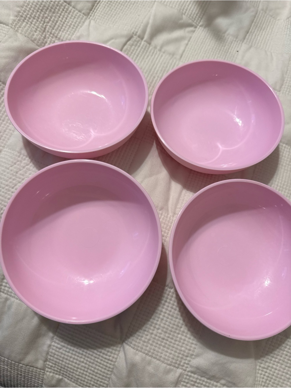 Set of 4 Tupperware Pink bowls